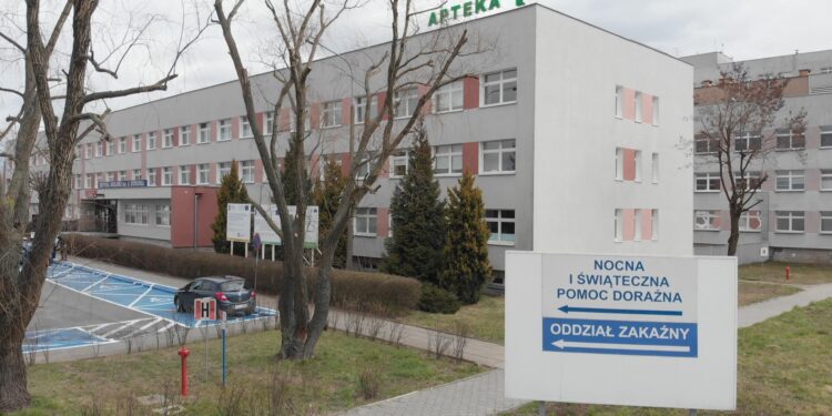 Sprzęt z poznańskiego szpitala trafi do Afryki