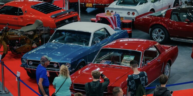 Największa polska wystawa pojazdów zabytkowych zagości w ten weekend w Poznaniu