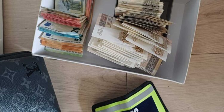 Policja rozbiła grupę przestępczą. Kilogramy przejętych narkotyków