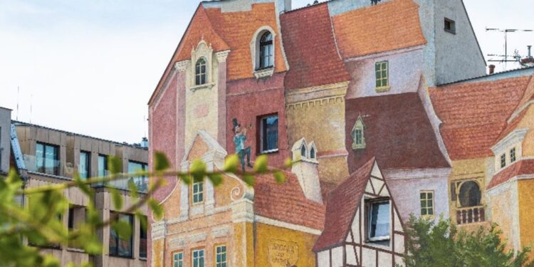 Mural na Śródce obchodzi okrągłą rocznice