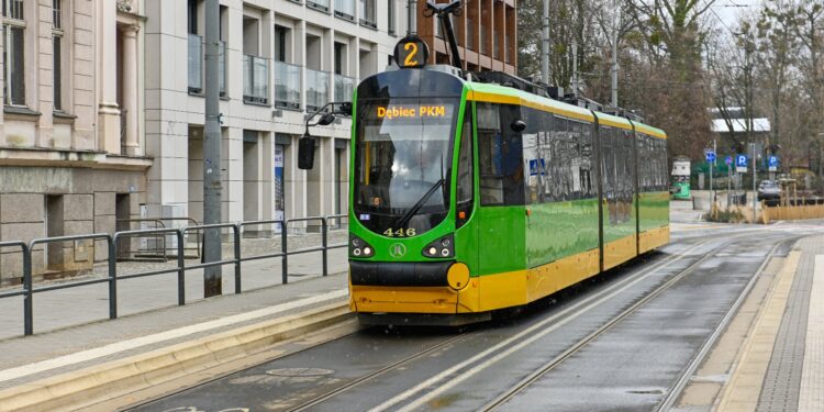 Chwilowe zmiany w komunikacji na Jeżycach