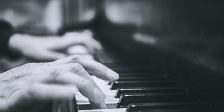 17-letnia pianistka z poznańskiej uczelni w finale Konkursu Chopinowskiego!