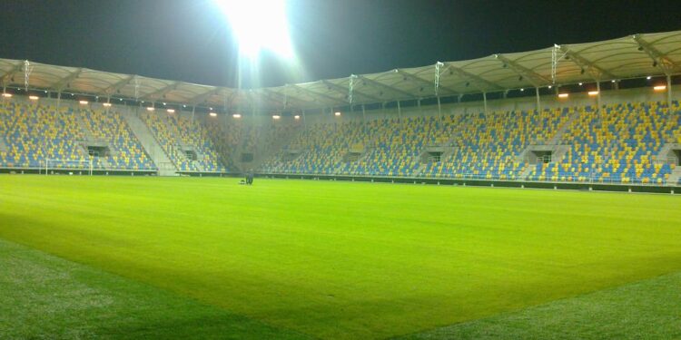 Szokujący zwrot wydarzeń w Gdyni. Lech prowadził, ale Arka odwróciła losy meczu