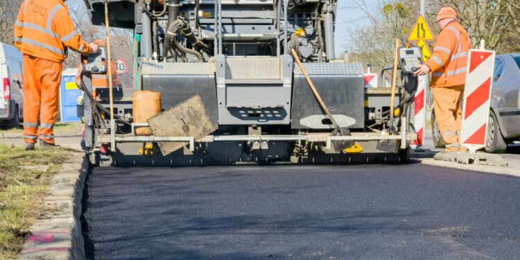 Prace na poznańskich ulicach! Sprawdź, gdzie dziś pojawią się ekipy drogowców