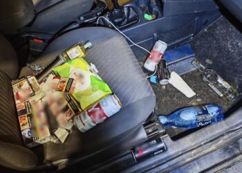 Szokująca kontrola na A2! Policjanci zatrzymali kierowcę z niemal 2,5 promila alkoholu