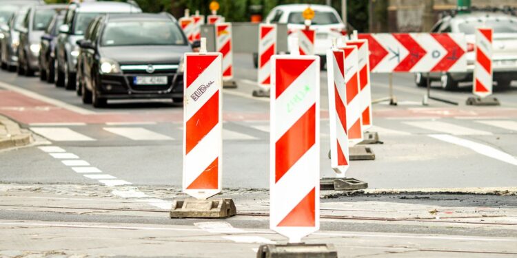 Uwaga kierowcy! Duże zmiany na ul. Gdyńskiej – czasowa organizacja ruchu potrwa aż do końca lutego 2026 roku