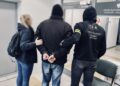 Poznańska policja rozbija międzynarodową siatkę prania pieniędzy. Milionowe kwoty, fałszywe tożsamości i internetowe oszustwa