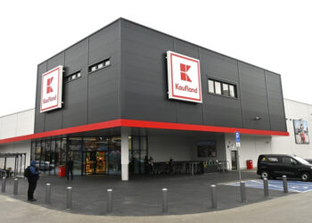 To już trzeci hipermarket tej sieci w Poznaniu