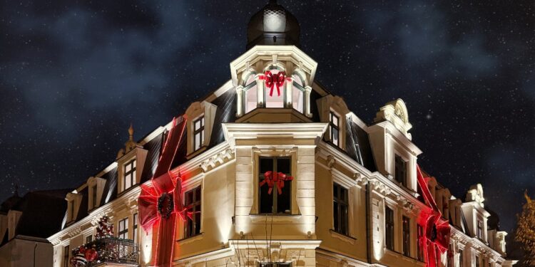 Poznań rozbłysnął świątecznie. Znamy zwycięzców miejskiego konkursu na bożonarodzeniowe dekoracje