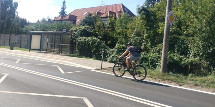 Poznań przebudowuje przystanki. Duże zmiany na Sobieskiego, Dębinie i Starym Strzeszynie