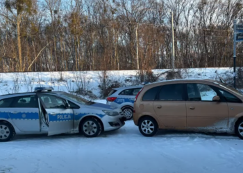 Poranny pościg w centrum Poznania. Gdy zobaczył radiowóz gwałtownie przyspieszył i rozpoczął ucieczkę
