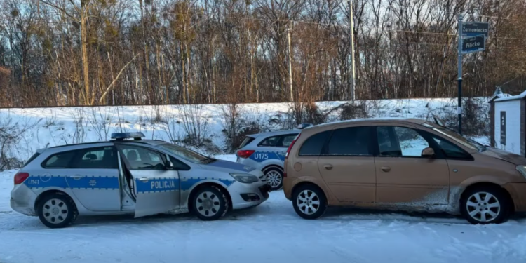 Poranny pościg w centrum Poznania. Gdy zobaczył radiowóz gwałtownie przyspieszył i rozpoczął ucieczkę
