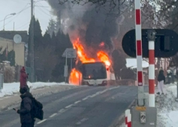 Pożar autobusu miejskiego w Poznaniu