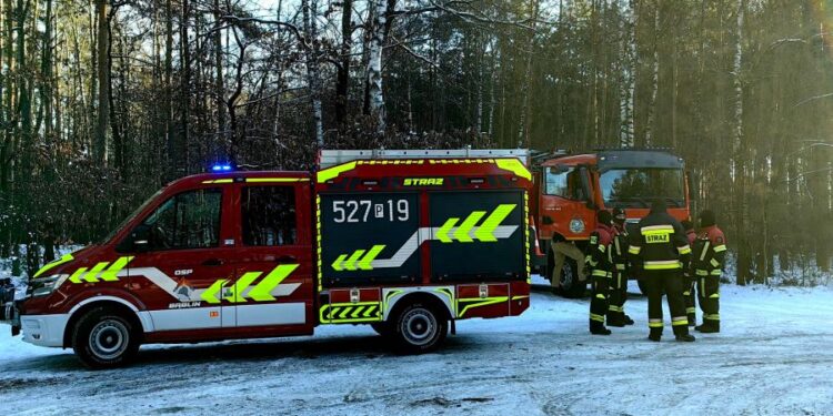 Dramat w powiecie obornickim. Mężczyzna zniknął po zaparkowaniu auta