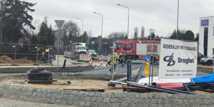 Znaleziono niewybuch, rondo w Poznaniu nieprzejezdne