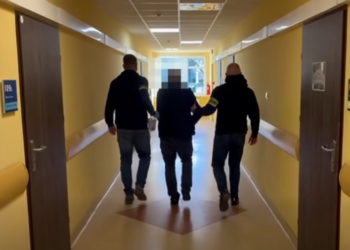 Dramatyczny napad na seniorkę na Łazarzu. Policja zatrzymała podejrzanego