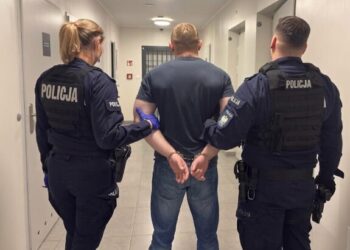 Miał sześć zakazów prowadzenia pojazdów. Kierowca zatrzymany przy autostradzie w Wielkopolsce.