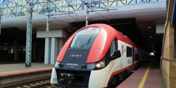 Tory pod Poznaniem zamknięte dla części pociągów. Duże zmiany na trasie w Wielkopolsce