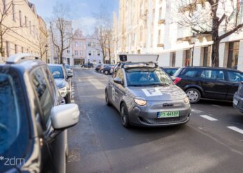 Zapomniałeś zapłacić za parkowanie? Sprawdź online, czy e-kontrola już zarejestrowała Twój samochód