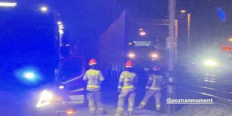 Tragedia na torach pod Poznaniem. Ruch pociągów nagle wstrzymany