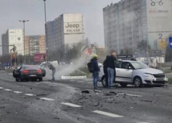 Wypadek w centrum Poznania. Ranni trafili do szpitala