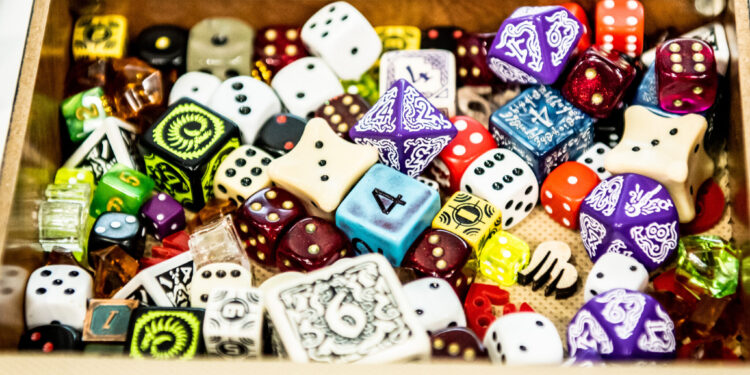 Planszówkowa stolica weekendu. Na stadionie przy ul. Bułgarskiej w Poznaniu rusza pierwszy Grajkon