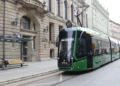 Pianino w tramwaju MPK. Niezwykłe koncerty na ul. Ratajczaka przyciągną mieszkańców