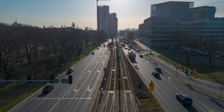 Ruch tramwajowy zostanie przywrócony na ulicach Matyi i Wierzbięcice jeszcze przed świętami