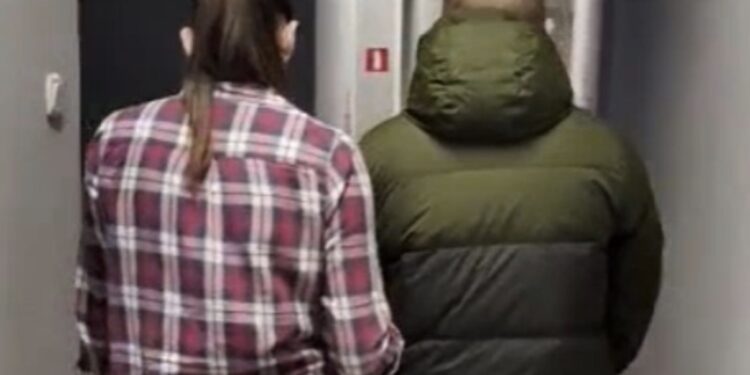 32-latek zatrzymany po serii płatności cudzą kartą