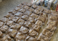 Ponad 28 kilogramów nielegalnego tytoniu przejętego pod Poznaniem. Akcja policji w Środzie Wielkopolskiej