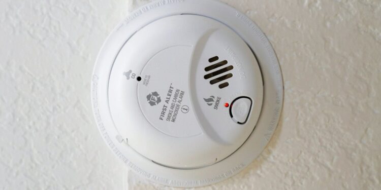 Poznań rusza z nową pomocą dla seniorów. Te niewielkie urządzenia mogą uratować życie