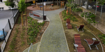 Nowa zielona oaza w centrum Poznania! Na Łazarzu powstał wyjątkowy park kieszonkowy