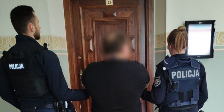 Miał zakaz prowadzenia jeszcze przez półtora roku. Został zatrzymany