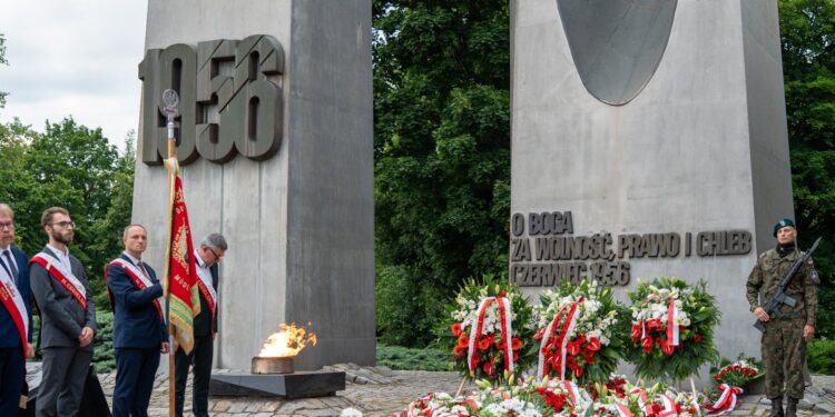 Poznań wraca do wydarzeń z 1956 roku. Rusza wyjątkowa edycja akcji „Światełko dla Czerwca ’56”