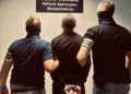 Zatrzymany przy bankomacie w Poznaniu. Policja rozbiła schemat oszustw na OLX z kodami BLIK