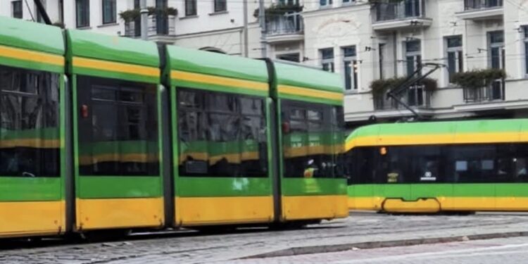 Awaria tramwaju w Poznaniu. Ruch został wstrzymany