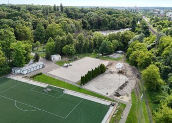 Stary Orlik znika przy Cytadeli. Powstanie zupełnie nowy kompleks sportowy