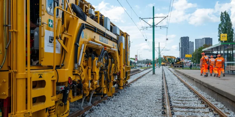 Powrót tramwajów na Zamenhofa i Wierzbięcice, ale ruszają prace na Jeżycach. Sprawdź zmiany w komunikacji [INFORMATOR]
