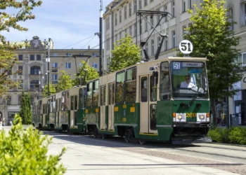 Retro weekend w Poznaniu. Historyczne tramwaje i kultowe Ikarusy wracają na torowiska!