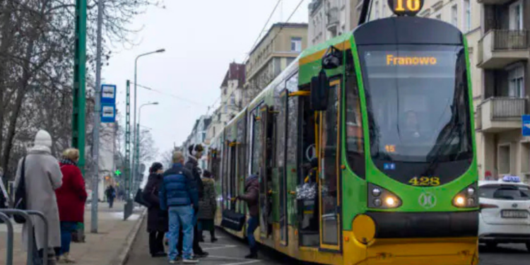 Przebudowa torowiska tramwajowego na ul. 28 Czerwca 1956 r. w Poznaniu
