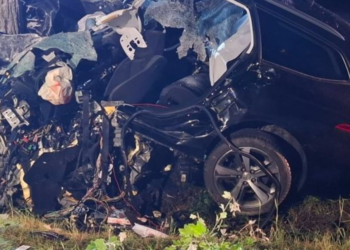 Tragiczny wypadek pod Poznaniem. 49-letni kierowca zginął mimo długiej reanimacji