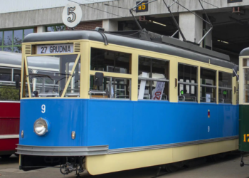 Linie turystyczne w Poznaniu – tramwaj lub autobus na trasie